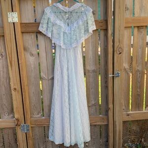Vintage Lace 70’s Maxi Dress